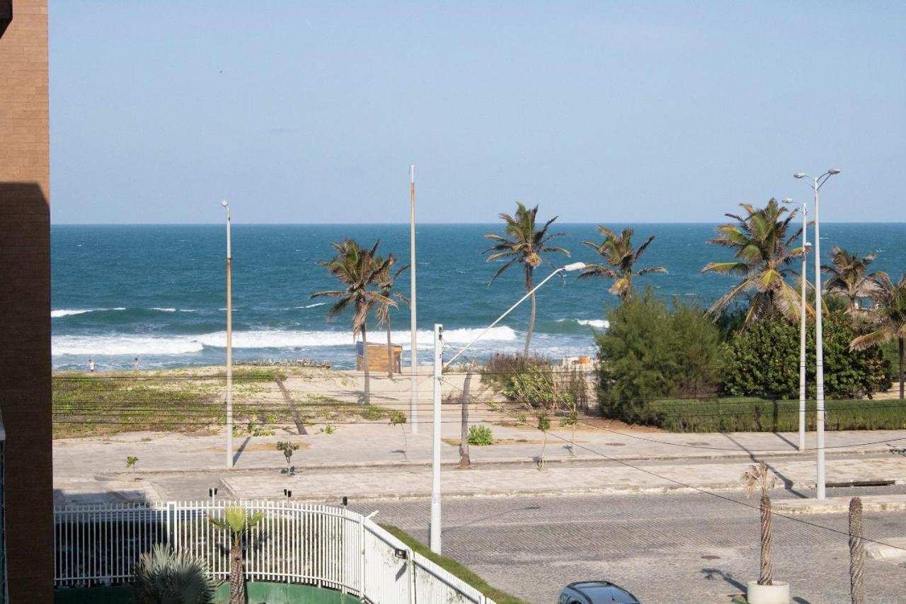 One Bedroom Apartment Sea View