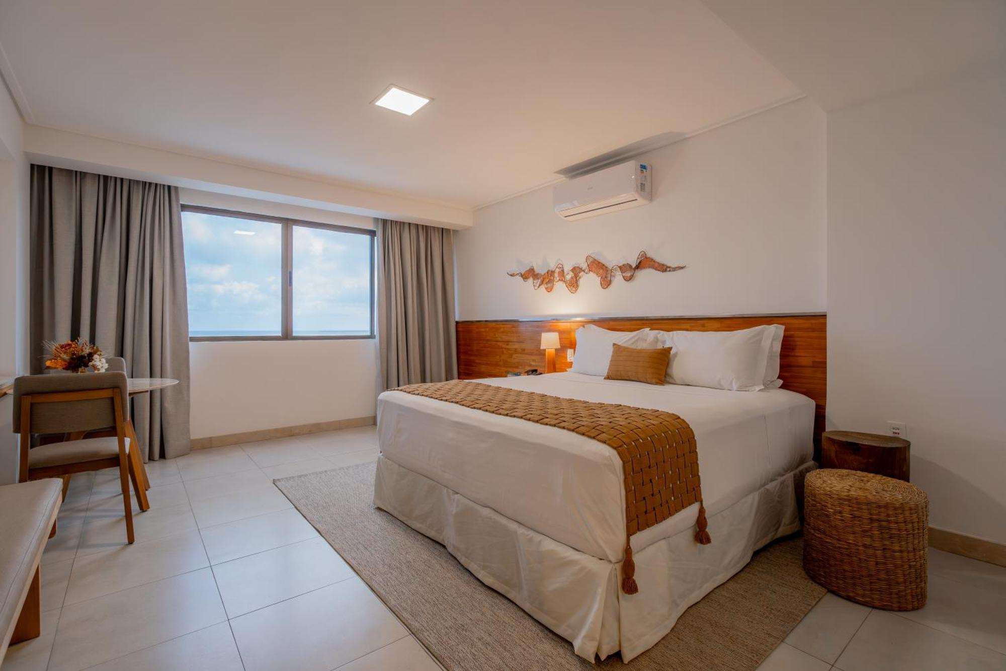 Suite with Sea View,1537786873:JPEG
