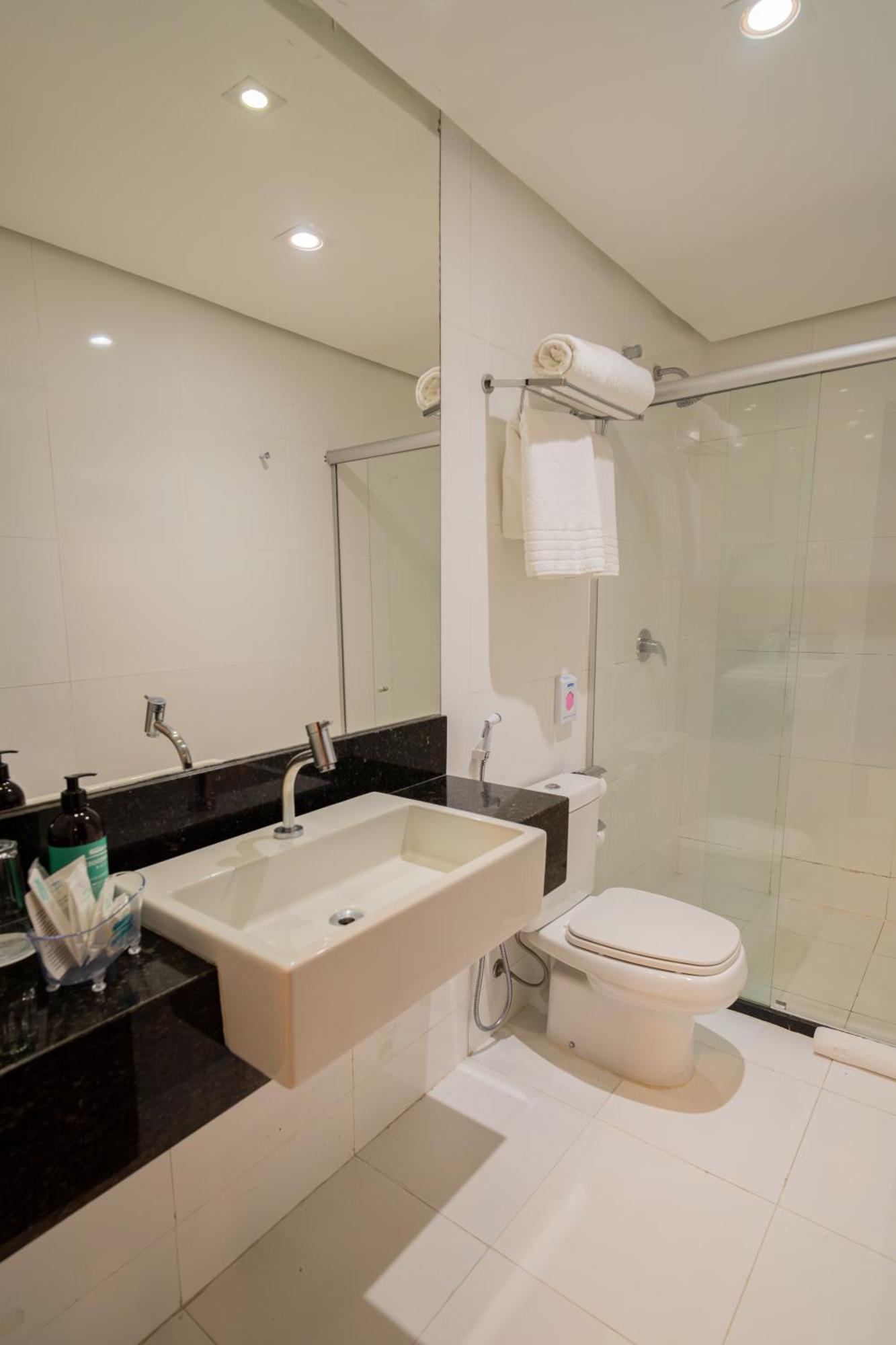 Deluxe Room with Sea View,1698162706:JPEG